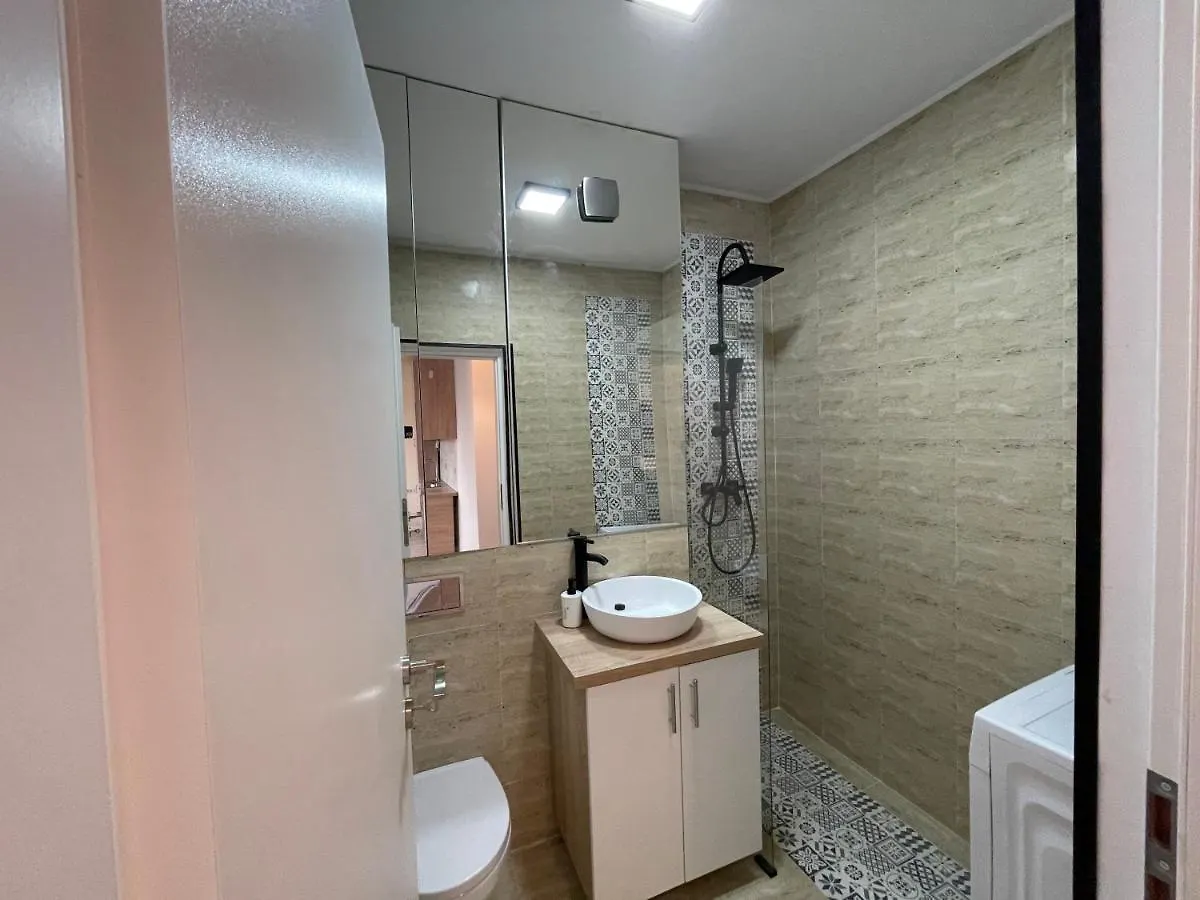 Emerald Luxury Apartment Near Presidential Palace Bucharest