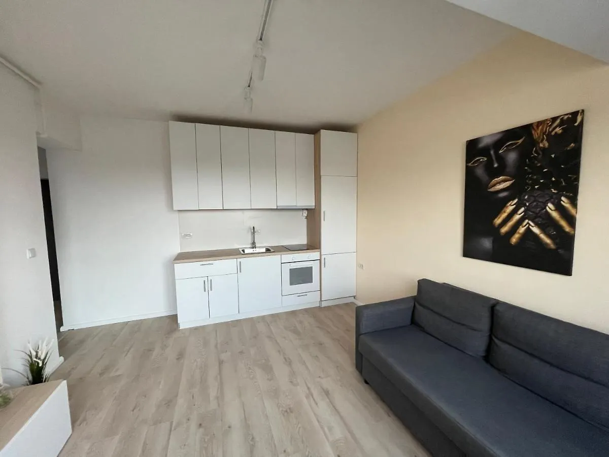 Emerald Luxury Apartment Near Presidential Palace Bucharest Romania